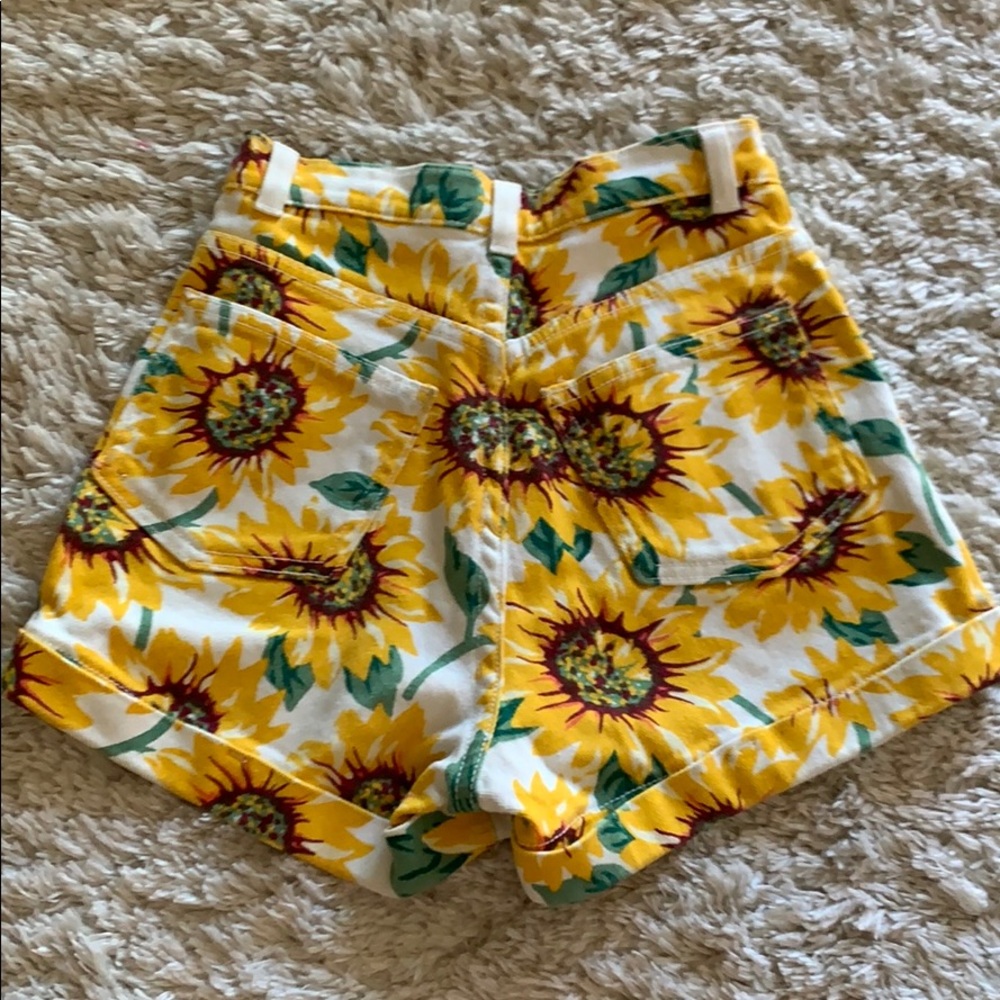 American Apparel sunflower high waist shorts - Picture 3 of 5